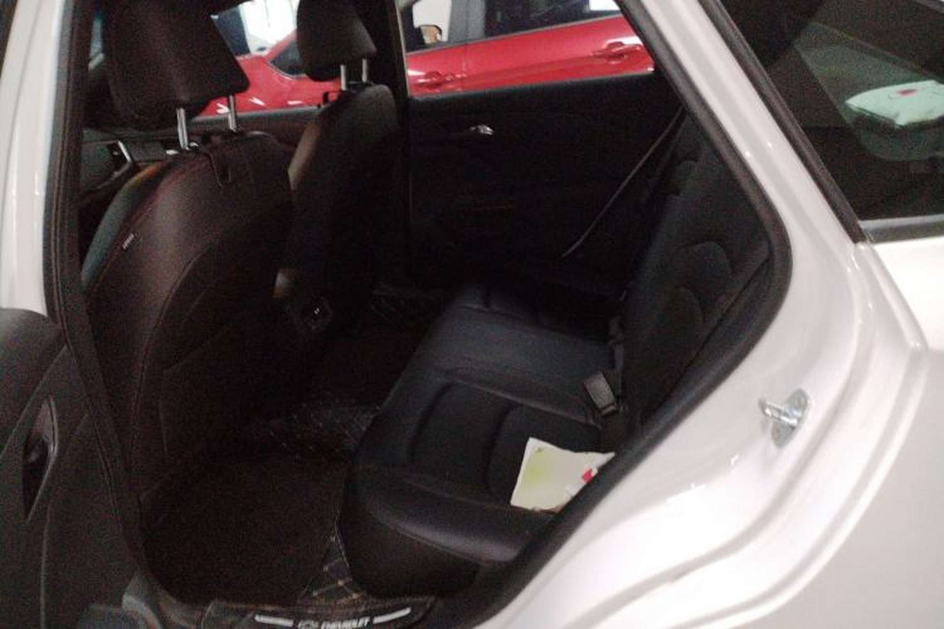 Used Chevrolet Monza 2020 Light Hybrid RS 330T Automatic Comfort Edition Left Rear Seat