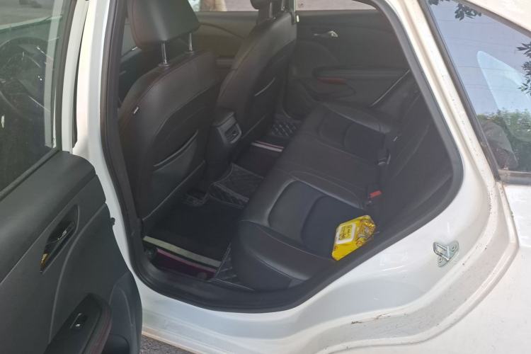 Used Chevrolet Monza 2020 Light Hybrid RS 330T Automatic Comfort Edition Left Rear Seat