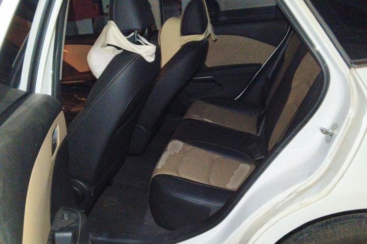 Used Chevrolet Monza 2020 320 Automatic Enjoyment Edition Left Rear Seat