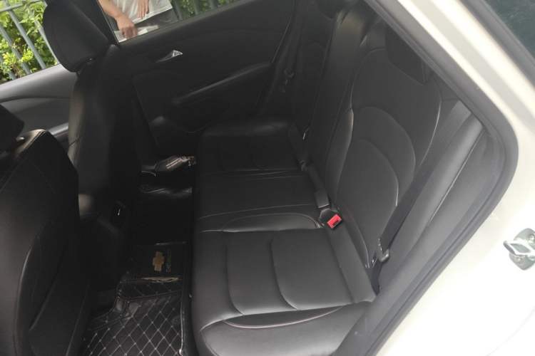 Used Chevrolet Monza 2020 Light Hybrid RS 330T Automatic Comfort Edition Left Rear Seat