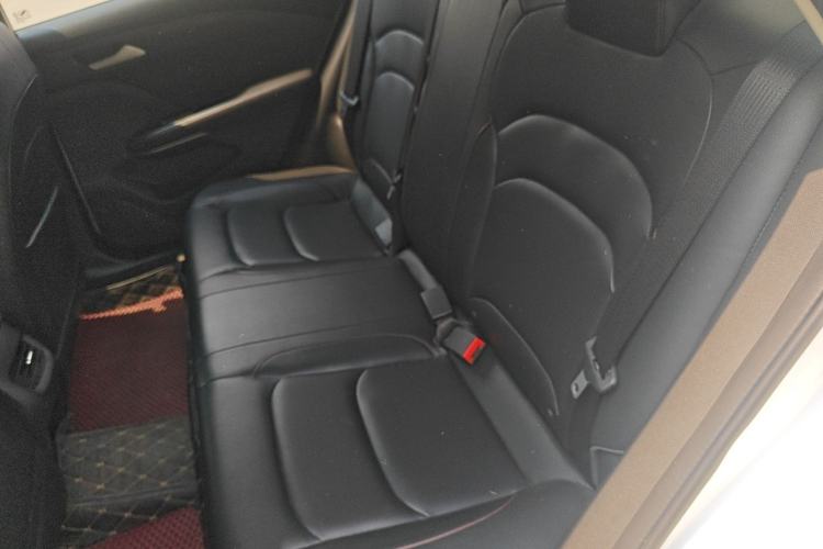 Used Chevrolet Monza 2020 Light Hybrid Redline 320T Dual-Clutch Joyful Edition Left Rear Seat