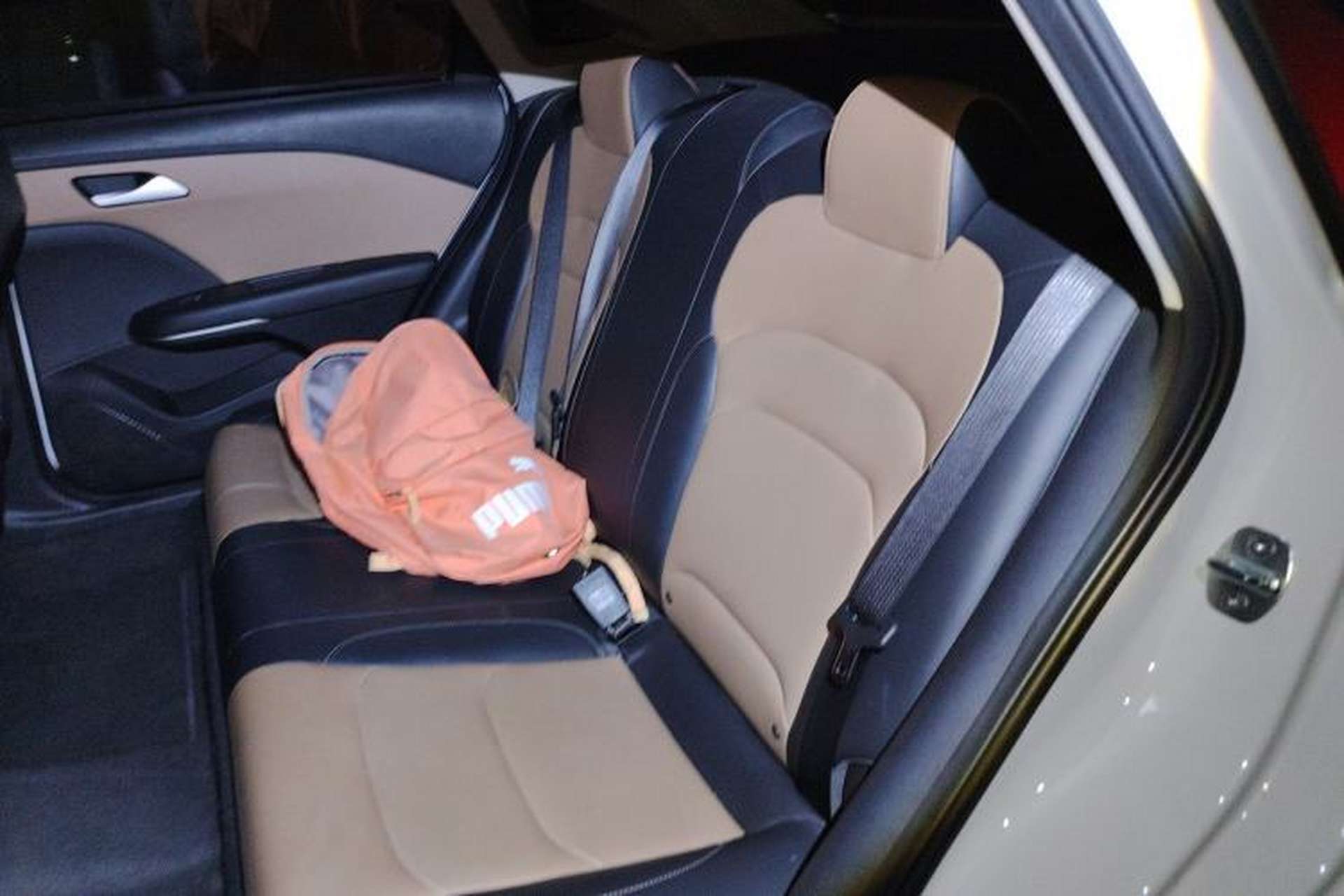 Used Chevrolet Monza 2020 320 Automatic Enjoyment Edition Left Rear Seat