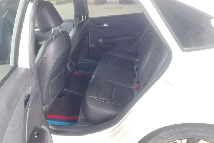 Used Chevrolet Monza 2020 Light Hybrid RS 330T Automatic Comfort Edition Left Rear Seat