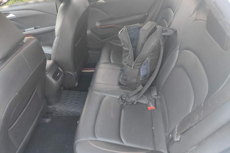 Used Chevrolet Monza 2020 Light Hybrid RS 330T Automatic Comfort Edition Left Rear Seat