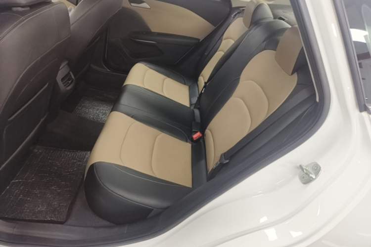 Used Chevrolet Monza 2020 320 Automatic Enjoyment Edition Left Rear Seat
