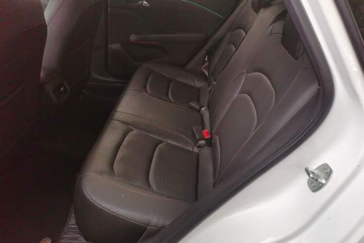 Used Chevrolet Monza 2020 Light Hybrid RS 330T Automatic Comfort Edition Left Rear Seat