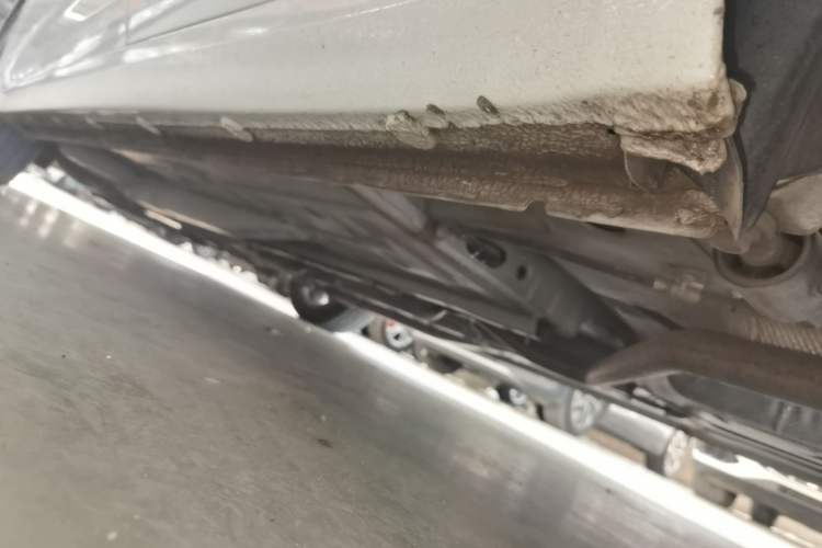 Used Chevrolet Monza 2020 320 Automatic Enjoyment Edition Left Side Sill