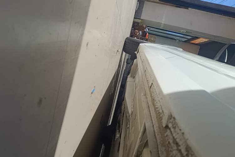 Used Chevrolet Monza 2020 320 Automatic Enjoyment Edition Left Side Sill