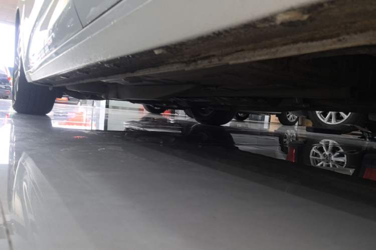 Used Chevrolet Monza 2020 320 Automatic Enjoyment Edition Left Side Sill