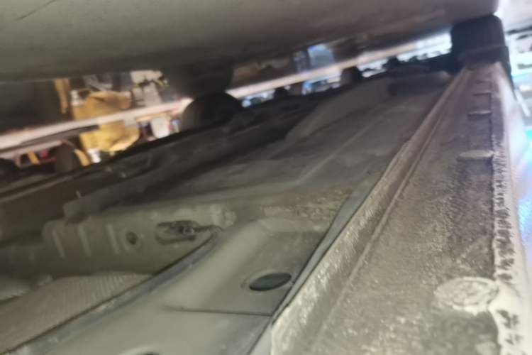 Used Chevrolet Monza 2020 320 Automatic Enjoyment Edition Left Side Sill
