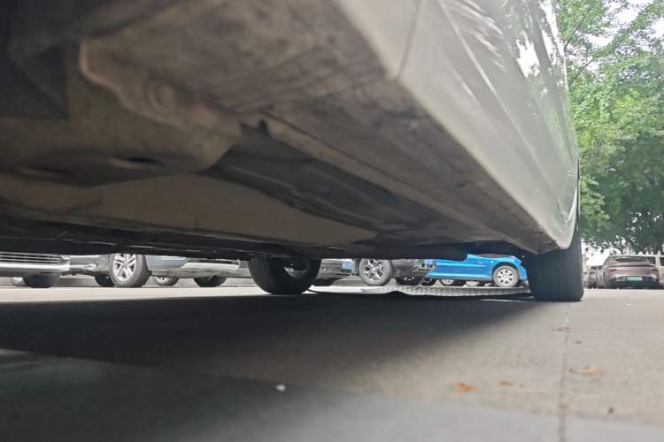 Used Chevrolet Monza 2020 Light Hybrid RS 330T Automatic Comfort Edition Left Side Sill