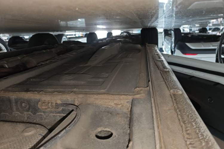 Used Chevrolet Monza 2020 320 Automatic Enjoyment Edition Left Side Sill