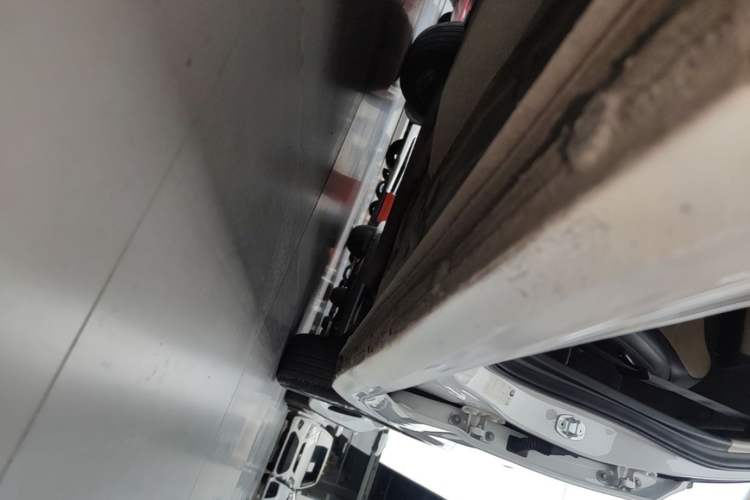 Used Chevrolet Monza 2020 320 Automatic Enjoyment Edition Left Side Sill