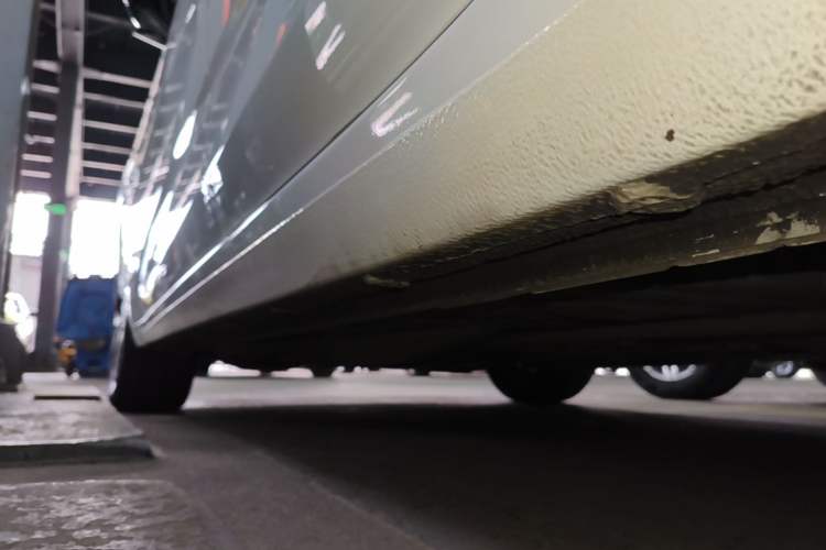 Used Chevrolet Monza 2020 Light Hybrid RS 330T Automatic Comfort Edition Left Side Sill