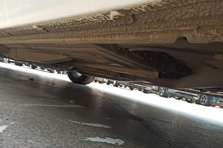 Used Chevrolet Monza 2020 Light Hybrid RS 330T Automatic Comfort Edition Left Side Sill