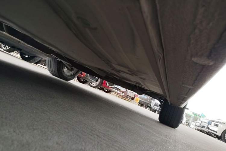 Used Chevrolet Monza 2020 320 Automatic Enjoyment Edition Left Side Sill