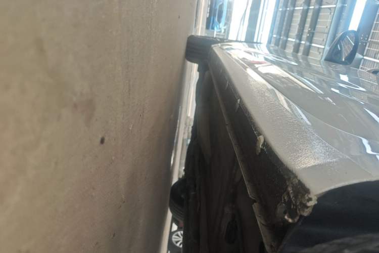 Used Chevrolet Monza 2020 Light Hybrid Redline 320T Dual-Clutch Joyful Edition Left Side Sill