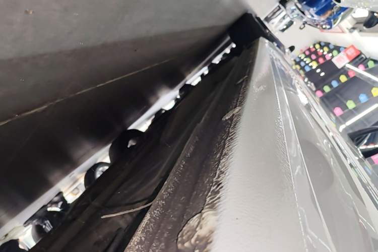 Used Chevrolet Monza 2020 Light Hybrid Redline 320T Dual-Clutch Joyful Edition Left Side Sill