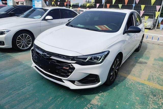 Chevrolet Monza 2020 Light Hybrid RS 330T Automatic Comfort Edition d’occasion