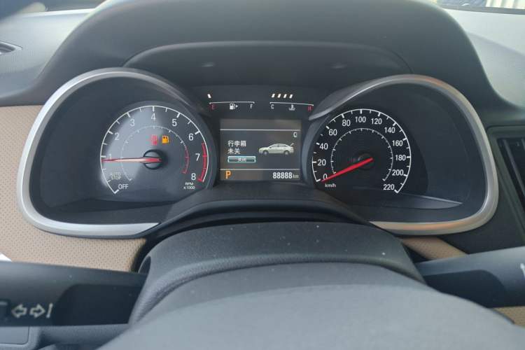 Used Chevrolet Monza 2020 320 Automatic Enjoyment Edition Odometer Close Up