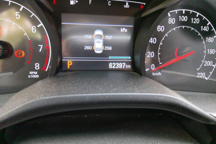 Used Chevrolet Monza 2020 320 Automatic Enjoyment Edition Odometer Close Up