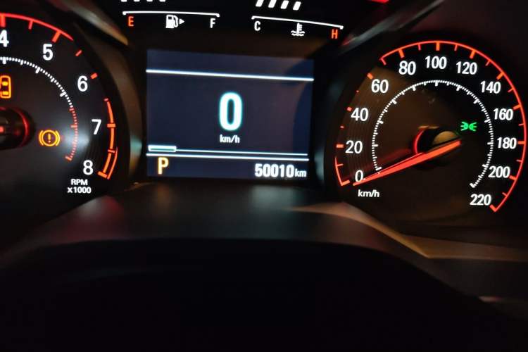 Used Chevrolet Monza 2020 Light Hybrid RS 330T Automatic Comfort Edition Odometer Close Up