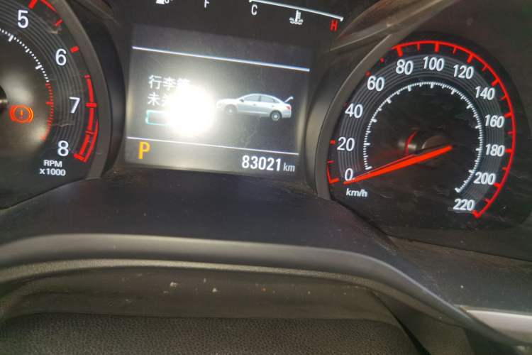 Used Chevrolet Monza 2020 Light Hybrid RS 330T Automatic Comfort Edition Odometer Close Up
