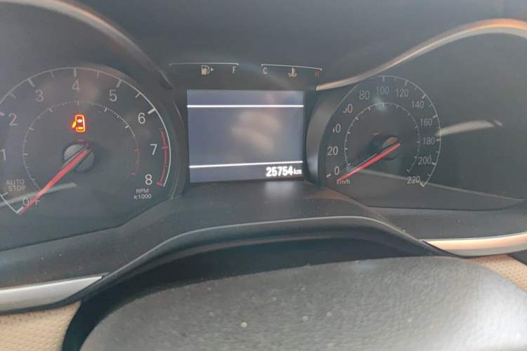 Used Chevrolet Monza 2020 320 Automatic Enjoyment Edition Odometer Close Up