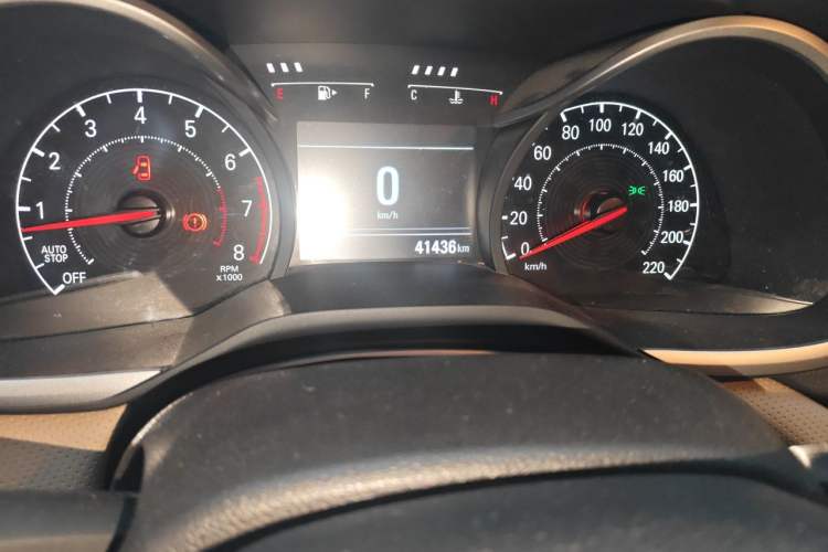 Used Chevrolet Monza 2020 320 Automatic Enjoyment Edition Odometer Close Up