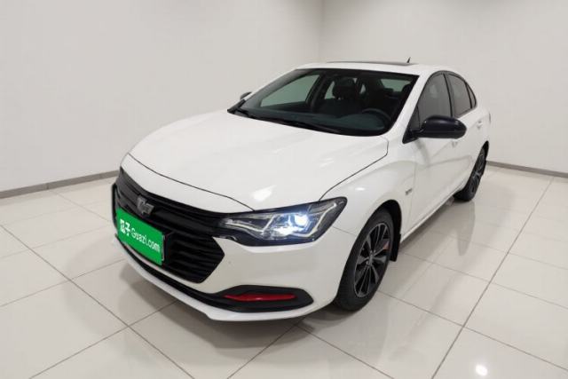 Ojetý Chevrolet Monza 2020 Light Hybrid Redline 320T Dual-Clutch Thrilling Edition