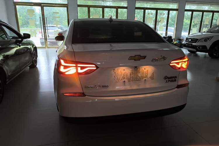 Used Chevrolet Monza 2020 320 Automatic Enjoyment Edition Rear