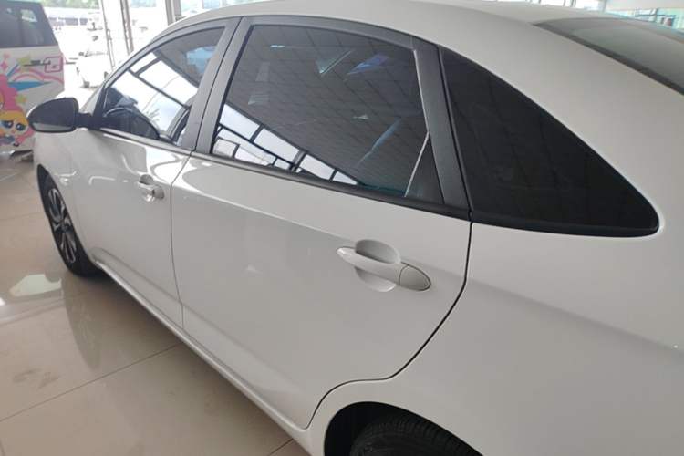 Used Chevrolet Monza 2020 Light Hybrid RS 330T Automatic Comfort Edition Rear Left 45 Deg