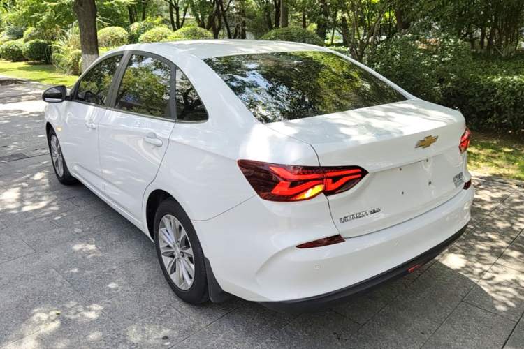 Used Chevrolet Monza 2020 320 Automatic Enjoyment Edition Rear Left 45 Deg