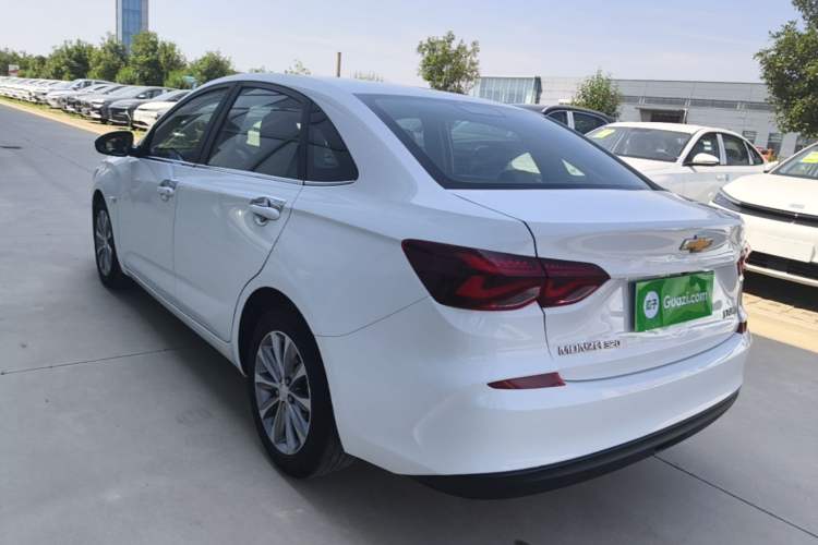 Used Chevrolet Monza 2020 320 Automatic Enjoyment Edition Rear Left 45 Deg