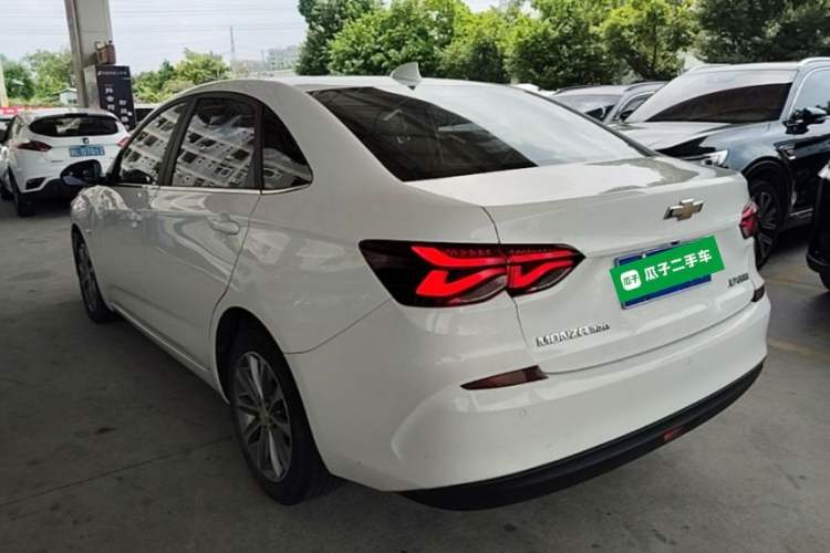 Used Chevrolet Monza 2020 320 Automatic Enjoyment Edition Rear Left 45 Deg