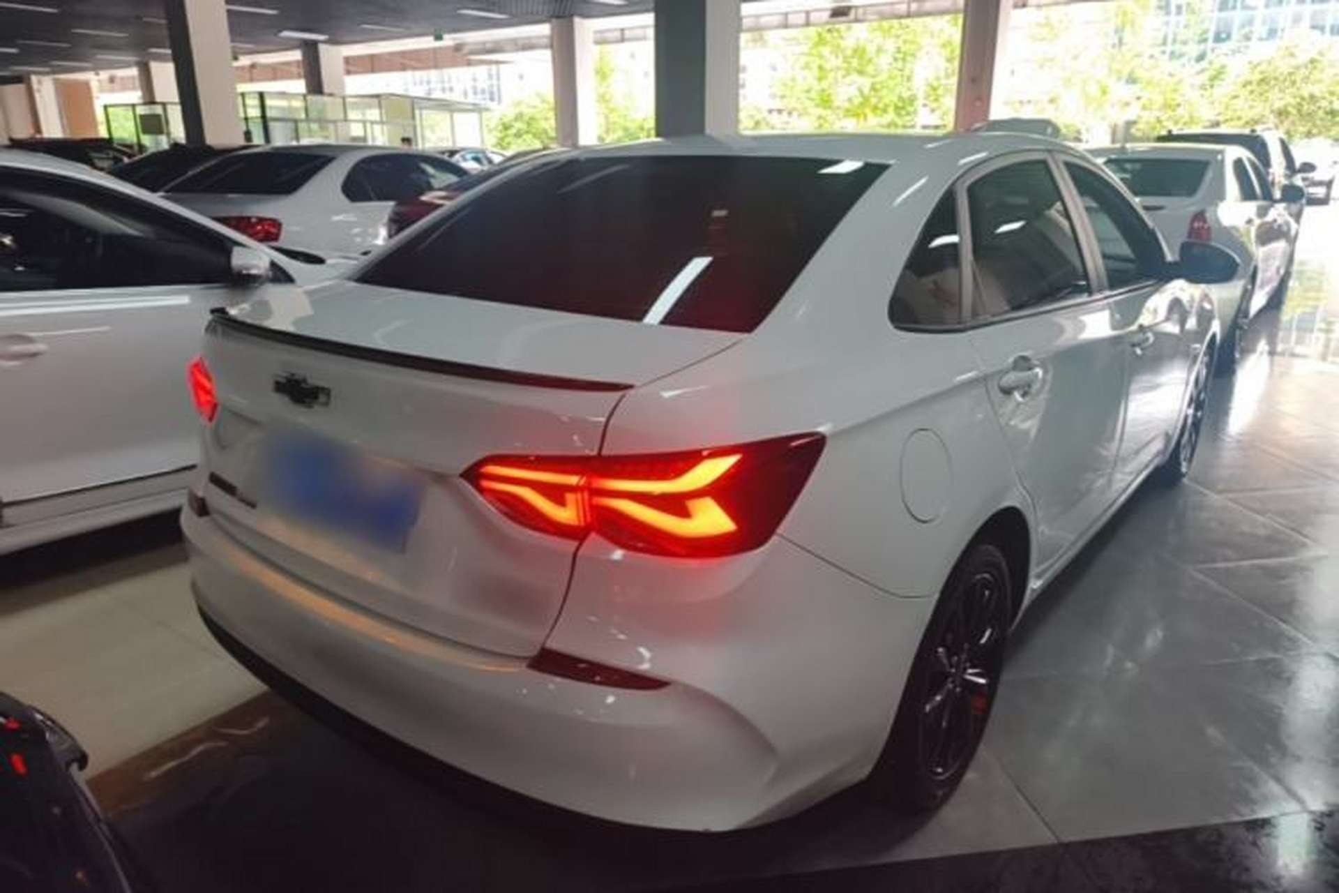 Used Chevrolet Monza 2020 Light Hybrid Redline 320T Dual-Clutch Thrilling Edition Rear Right 45 Deg