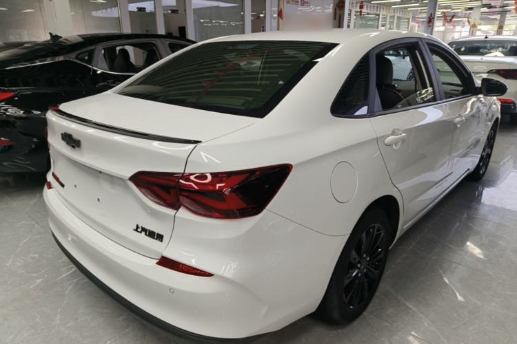 Used Chevrolet Monza 2020 Light Hybrid Redline 320T Dual-Clutch Thrilling Edition Rear Right 45 Deg