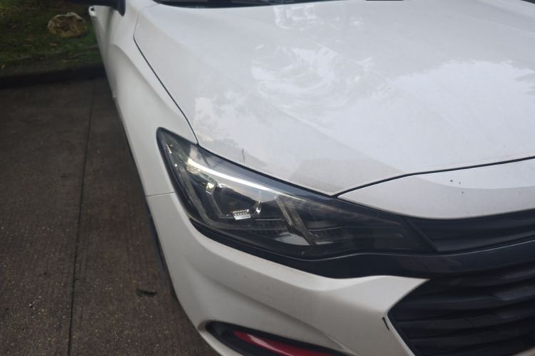 Used Chevrolet Monza 2020 Light Hybrid Redline 320T Dual-Clutch Thrilling Edition Right Front Headlight