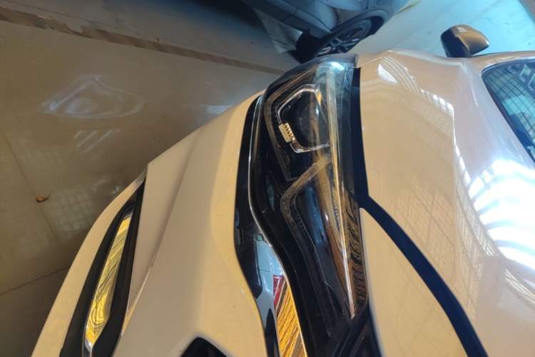 Used Chevrolet Monza 2020 320 Automatic Enjoyment Edition Right Front Headlight