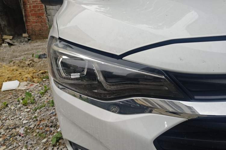 Used Chevrolet Monza 2020 320 Automatic Enjoyment Edition Right Front Headlight