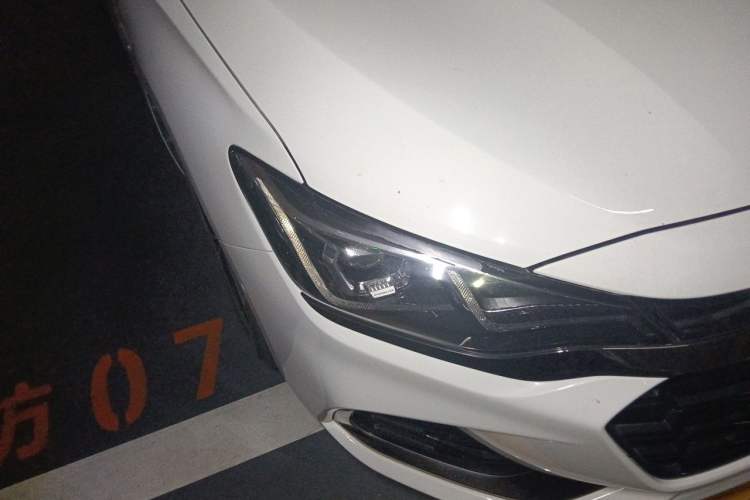 Used Chevrolet Monza 2020 Light Hybrid RS 330T Automatic Thrill Edition Right Front Headlight