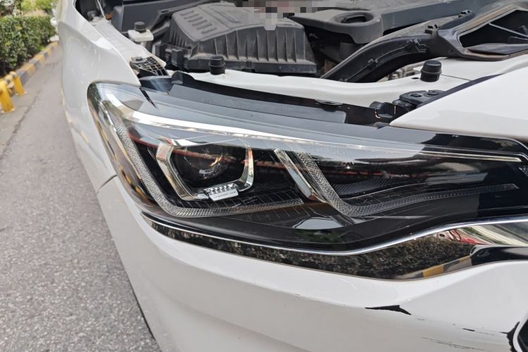 Used Chevrolet Monza 2020 320 Automatic Enjoyment Edition Right Front Headlight
