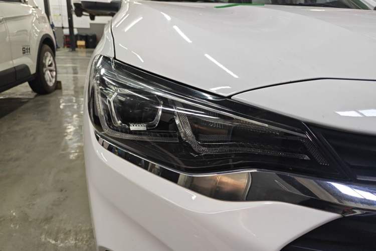 Used Chevrolet Monza 2020 320 Automatic Enjoyment Edition Right Front Headlight