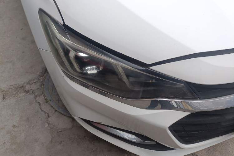 Used Chevrolet Monza 2020 320 Automatic Enjoyment Edition Right Front Headlight