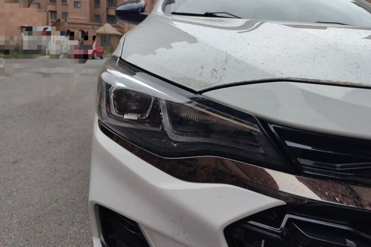 Used Chevrolet Monza 2020 Light Hybrid RS 330T Automatic Comfort Edition Right Front Headlight
