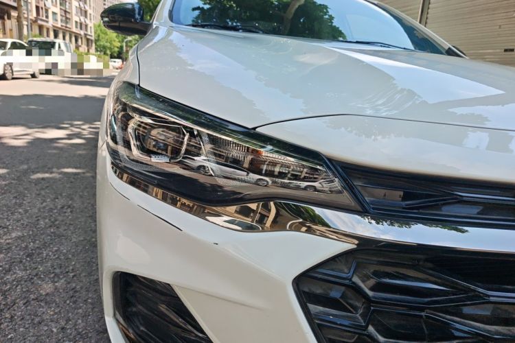 Used Chevrolet Monza 2020 Light Hybrid RS 330T Automatic Comfort Edition Right Front Headlight