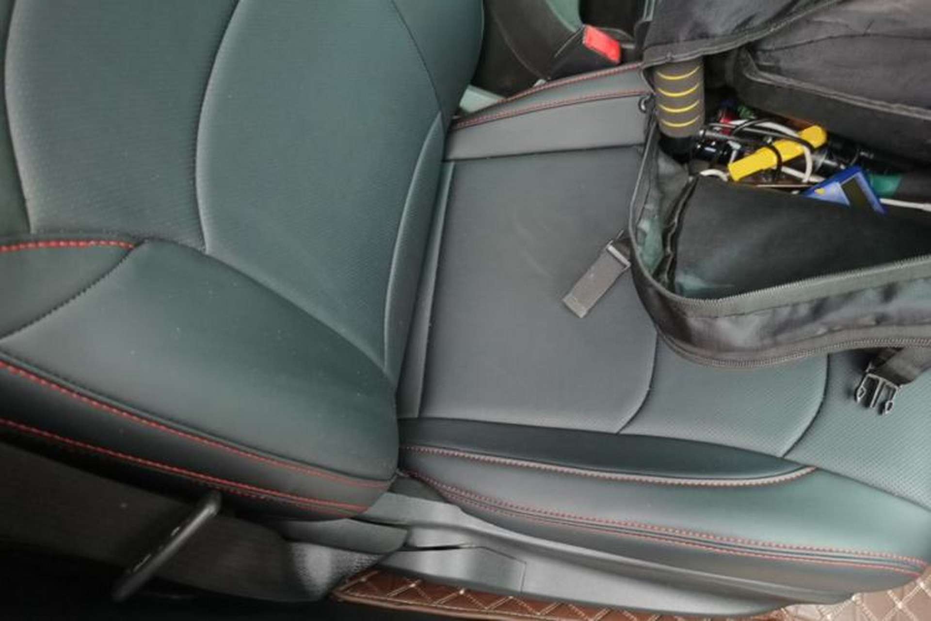 Used Chevrolet Monza 2020 320 Automatic Enjoyment Edition Right Front Seat