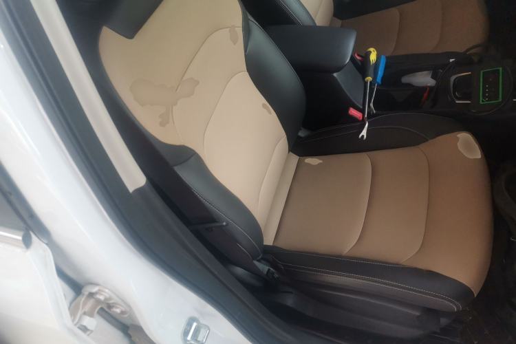 Used Chevrolet Monza 2020 320 Automatic Enjoyment Edition Right Front Seat