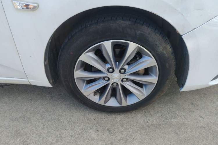Used Chevrolet Monza 2020 320 Automatic Enjoyment Edition Right Front Wheel Hub