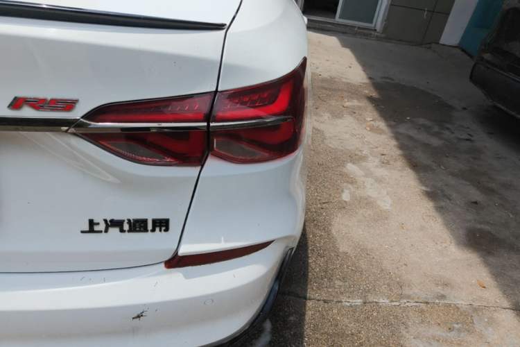 Used Chevrolet Monza 2020 Light Hybrid RS 330T Automatic Comfort Edition Right Rear Taillight
